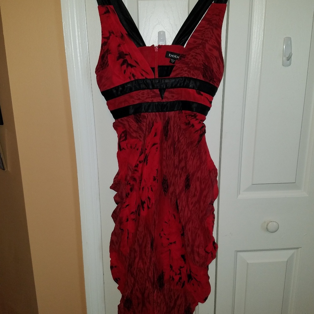 Bebe dress